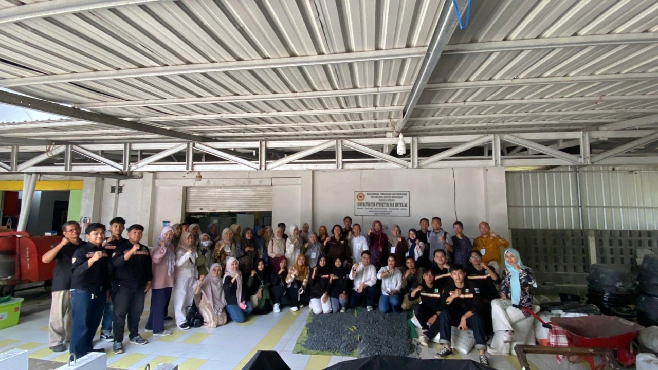 Gambar Penguatan Pengawasan Konstruksi: APIP Tanah Laut Lakukan Uji Material di Laboratorium FT ULM