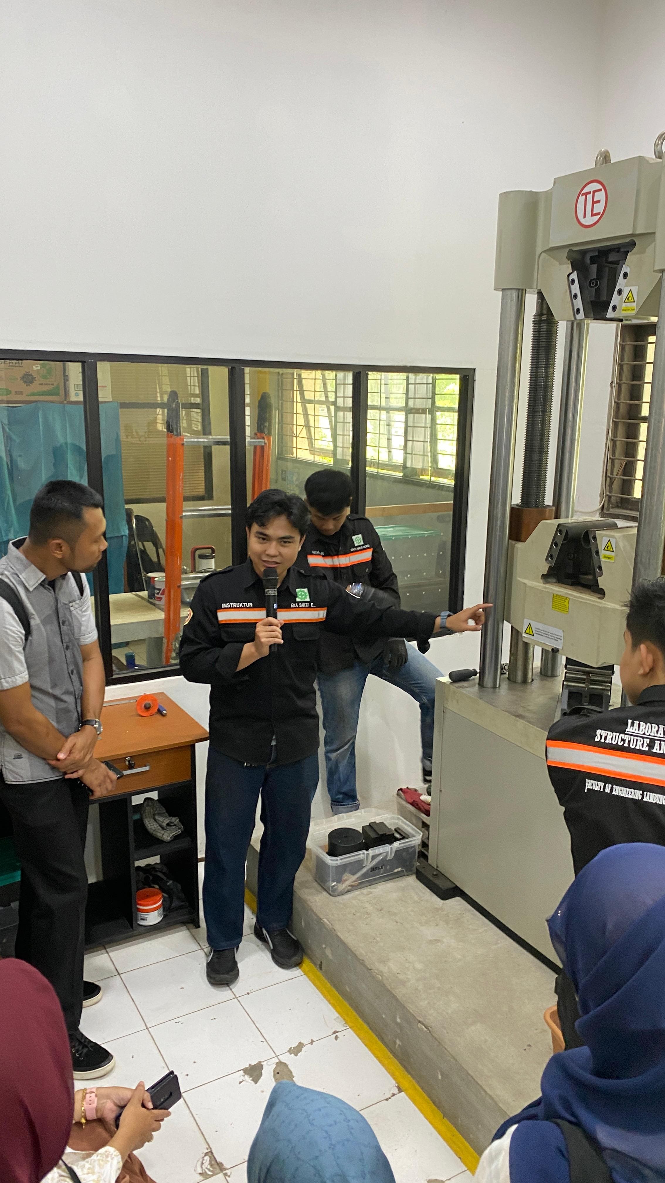 Galeri Gambar 5