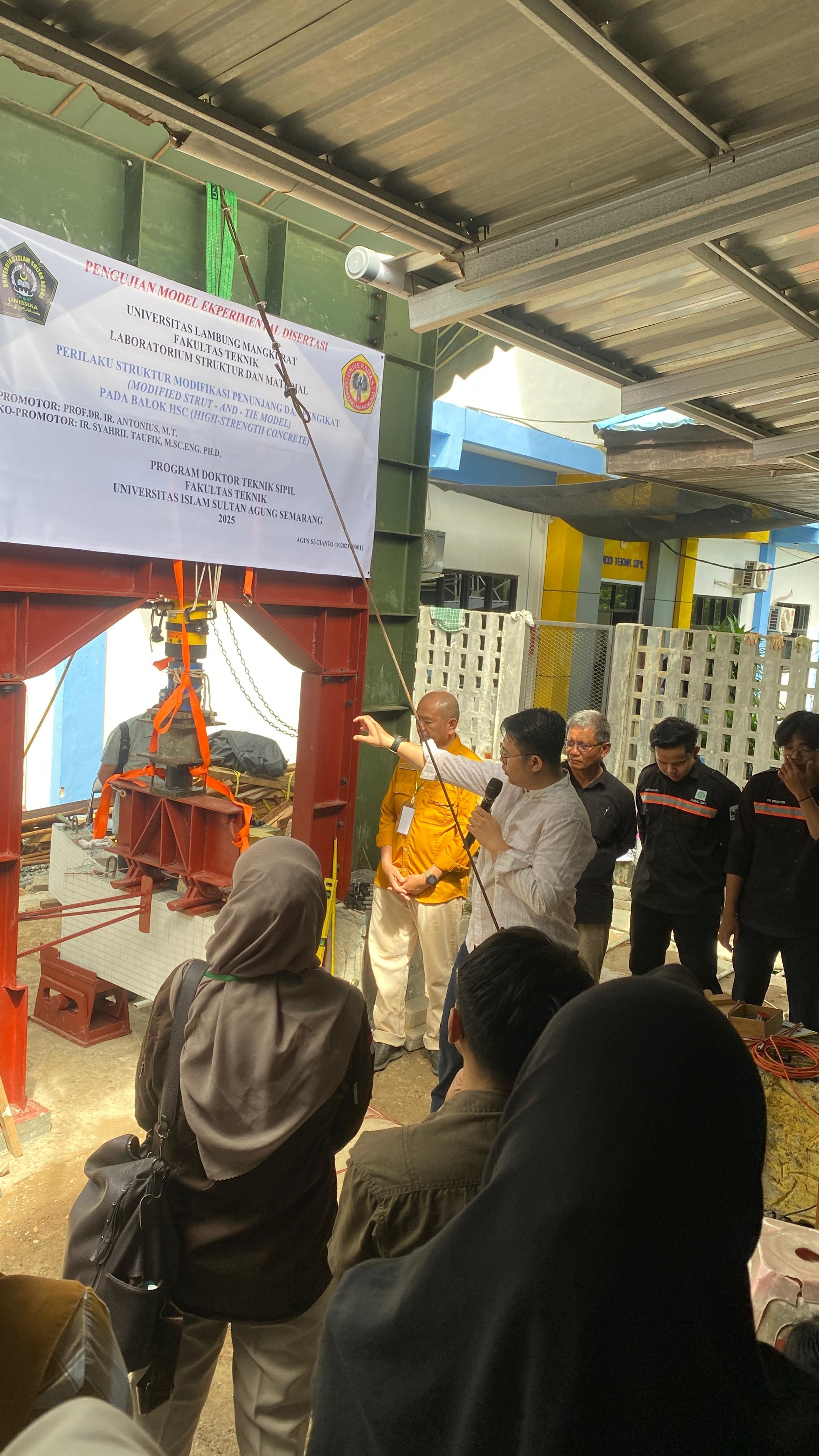 Galeri Gambar 6